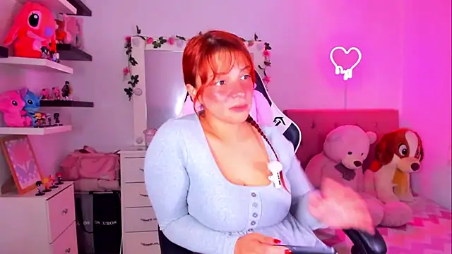 XXX chat uživo modela Vannessa__Shy