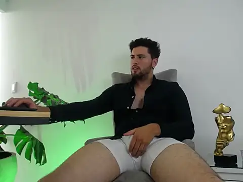 AdrewStonee's Live XXX Chat
