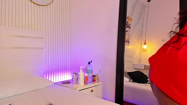 دردشة NayahWild الجنسية المباشرة