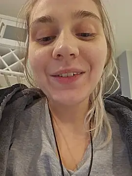 ScarletsWeb – Naživo XXX chat