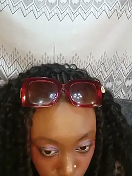 cocoluxe's Live XXX Chat