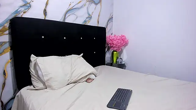ZaharaGoldwin – Live XXX-chat