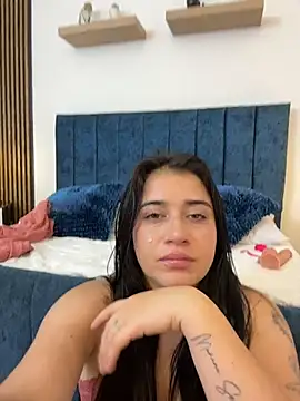 Chat XXX en directo de KallyMyller1