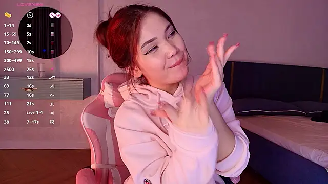Aiko_mainee Obrolan Langsung XXX