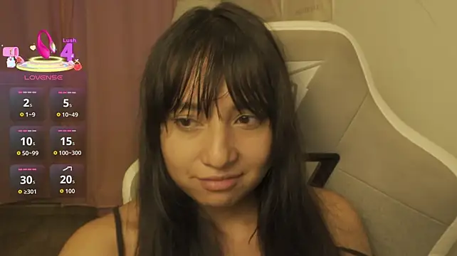 EmmitaGarcia 라이브 XXX 채팅