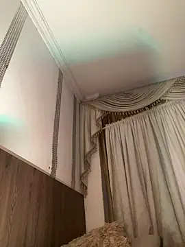 VeronicaSaenzx XXX чат на живо