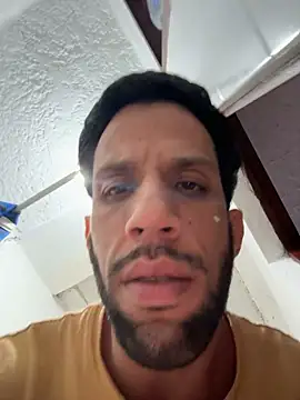Karim_mansur Chat XXX in diretta