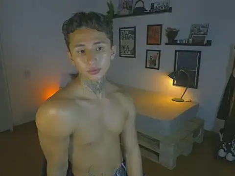 ArchiGoldd 라이브 XXX 채팅