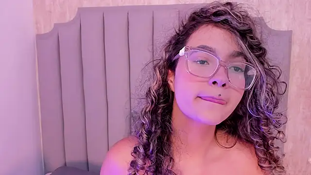 Lin_meliflua_n Live XXX chat