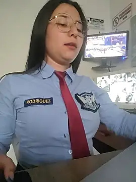 Queen_linda1: онлайн-секс-чат