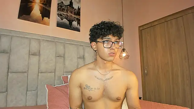 Kairoxxx_ Live XXX Chat