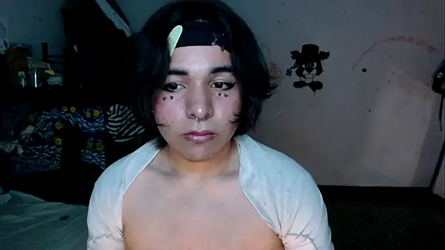 Cutie_Sam: онлайн-секс-чат