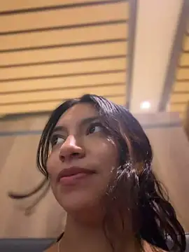 Chat XXX ao vivo de CocoaGigiMuse