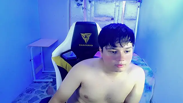Tommy_cotton Live XXX-chat