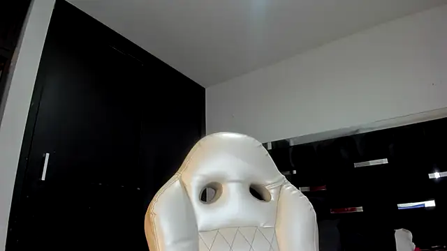 Miranda_bigcock3 Chat XXX live