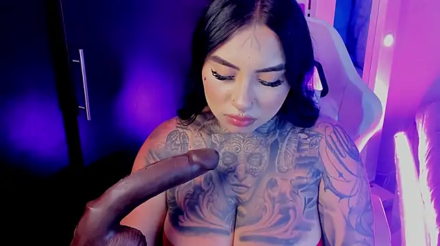 CloeeBeckam's Live XXX Chat