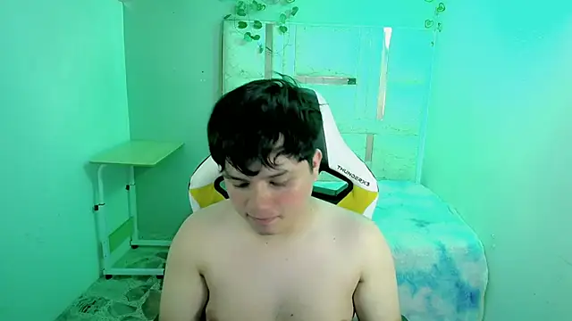 Tommy_cotton's Live XXX Chat