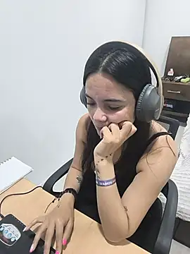 Cami_Konor 라이브 XXX 채팅