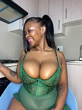 Jazmine-Blue – Live XXX-chat