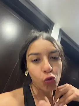 violeta365: απευθείας συνομιλία ΧΧΧ