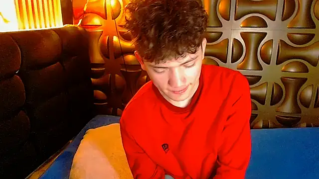 cruz_dante Chat XXX in diretta