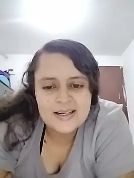XXX chat uživo modela Miss_balloonsmila