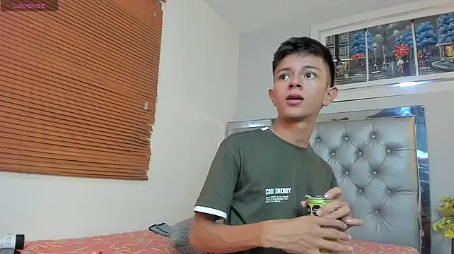 fem_danny7's Live XXX Chat
