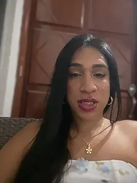 Chat +18 de Ashly_Miller ao vivo
