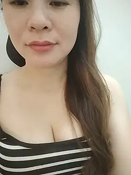 Snail_niE 即時 XXX 聊天