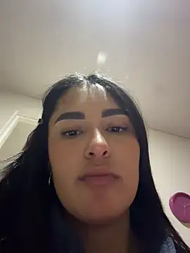 Mavi_pink's Live XXX Chat