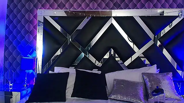 victoriaa_lee_'s Live XXX Chat