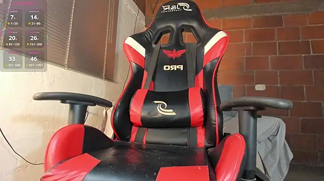 Chat +18 de ftmphilip_ ao vivo