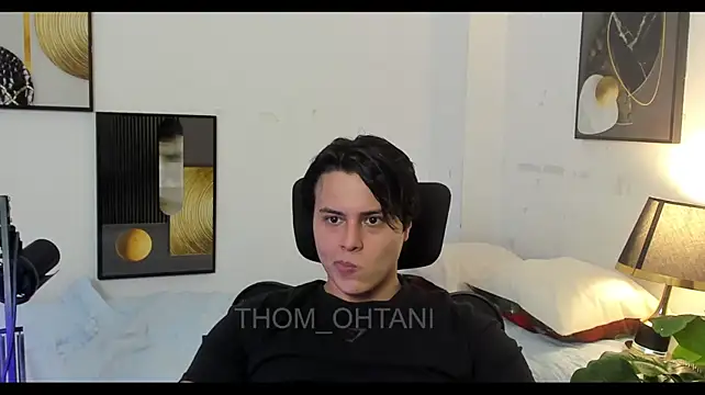Thom_Ohtani 即時 XXX 聊天