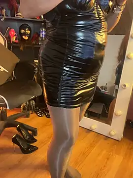 LiaTaylorr's Live XXX Chat