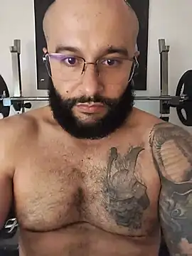 Chatroom XXX en direct de Luke__09