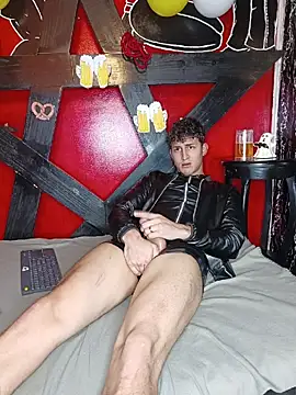 Chat +18 de Axel_Romanov ao vivo