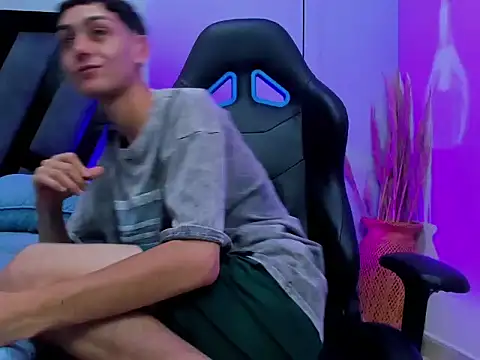 Sam_Restwod Chat XXX live