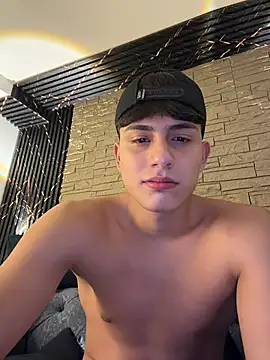 Lander_Cruz Adlı Modelin Canlı XXX Sohbeti