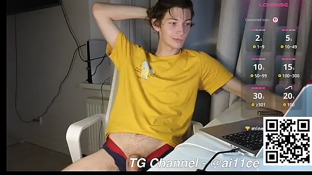 swaggenjoyer's Live XXX Chat