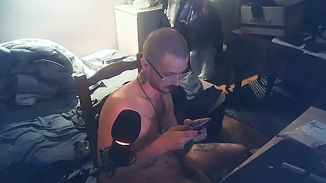 Chatroom XXX en direct de atreus69big