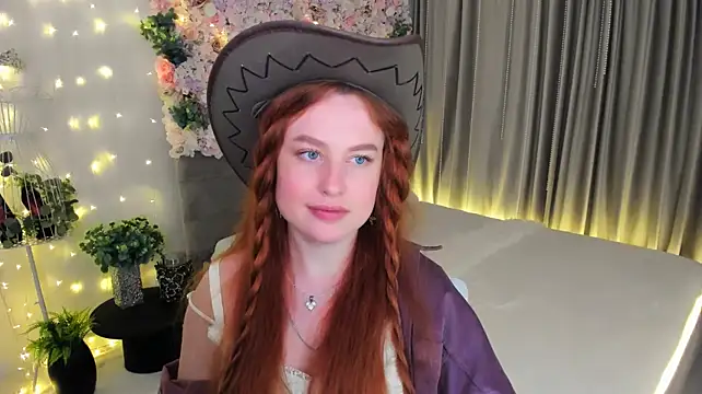 AirySilhouette Webcam Show