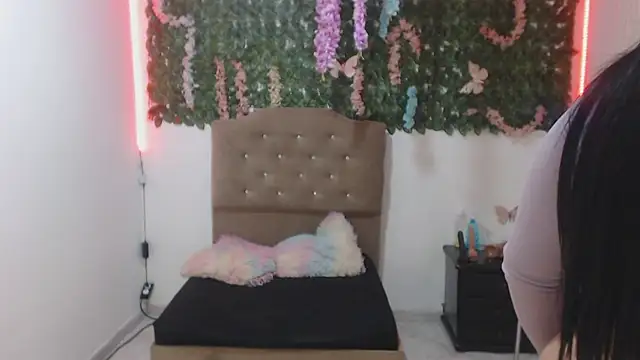 adara_cute_69 Chat XXX live