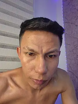 Онлайн чат XXX DirtySlave_