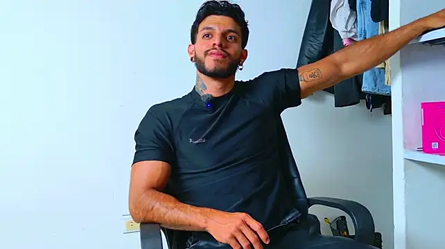 Chat +18 de JuanBlade ao vivo