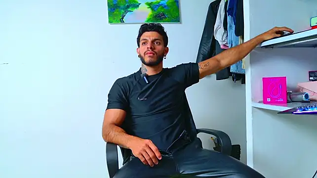 JuanBlade Chat XXX in diretta