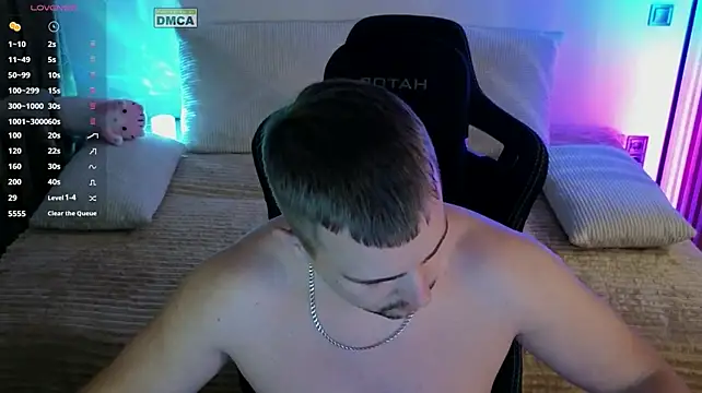Larstar01 – Naživo XXX chat