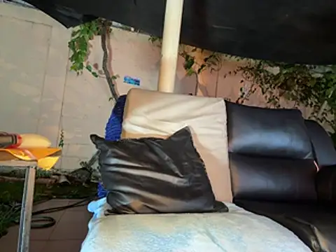 Neil_and_isaac live XXX chat