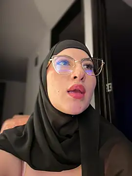 Chat XXX en directo de Badra_Abaid