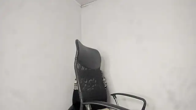Chat +18 de Nathaly_love96 ao vivo