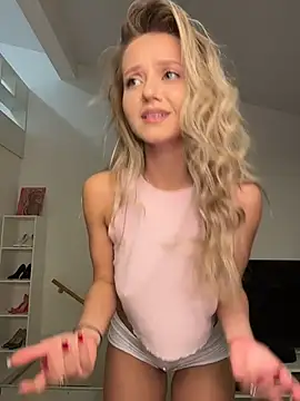 Emeli_Blur 라이브 XXX 채팅
